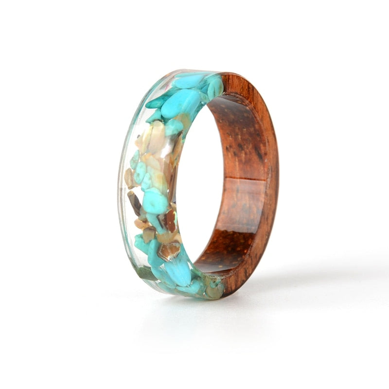 Hand-made wooden ring containing dried flowers - beautiful & unique!