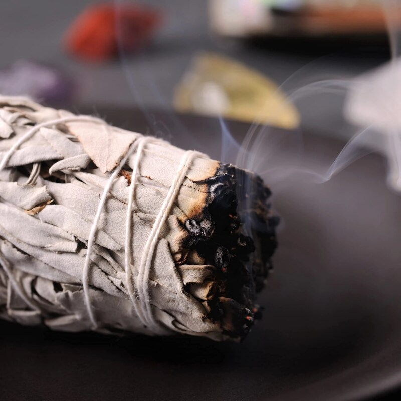 30g Natural White Sage & Palo Santo Smudge Sticks