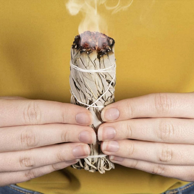 30g Natural White Sage & Palo Santo Smudge Sticks